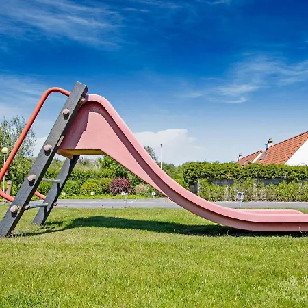 Сasa de vacaciones Secluded Holiday In De Haan With Garden *